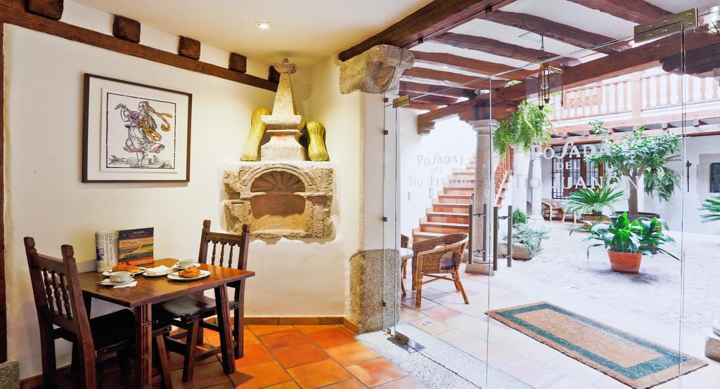 Posada Del Tio Juanon 나발카르네로 외부 사진